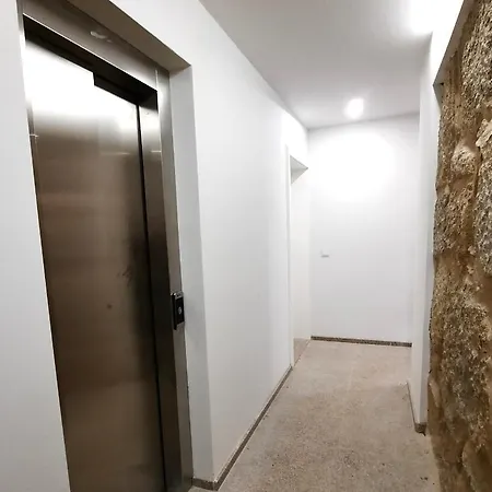 Smiling Places - In Apartment