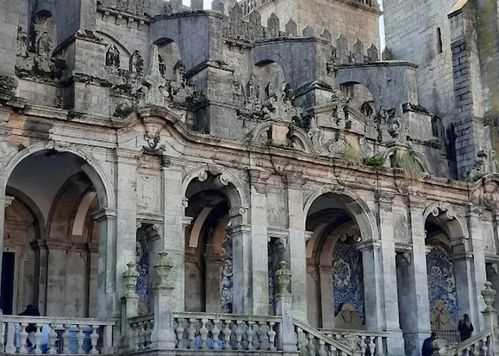 Daire Smiling Places - In *