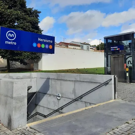 Smiling Places - In Lägenhet