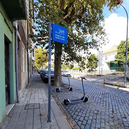 Smiling Places - In * Oporto